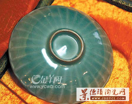 �� ̖: 1501992 �������zӰ����: �����ļ���:yzbyyh56263.jpg�����ļ���С:54K������ X ��:350 X 447�����f��:yzbyyh56263.jpg